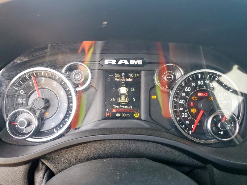 2021 RAM 1500 BIG H 1C6RREBT3MN828156