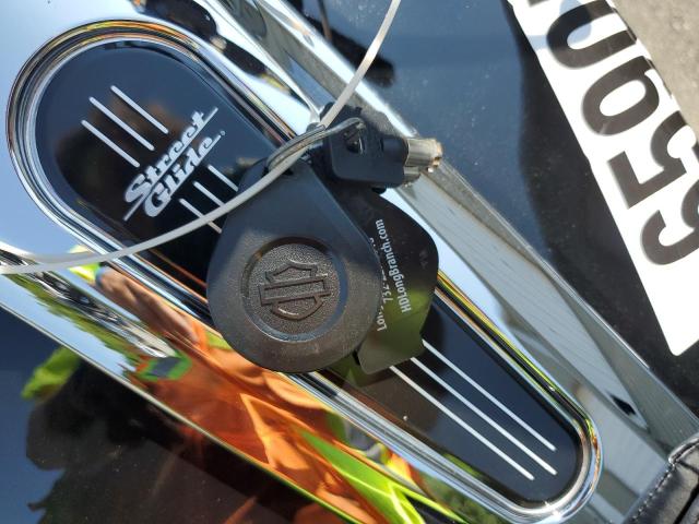 2021 HARLEY-DAVIDSON FLHX 1HD1KBC15MB649543