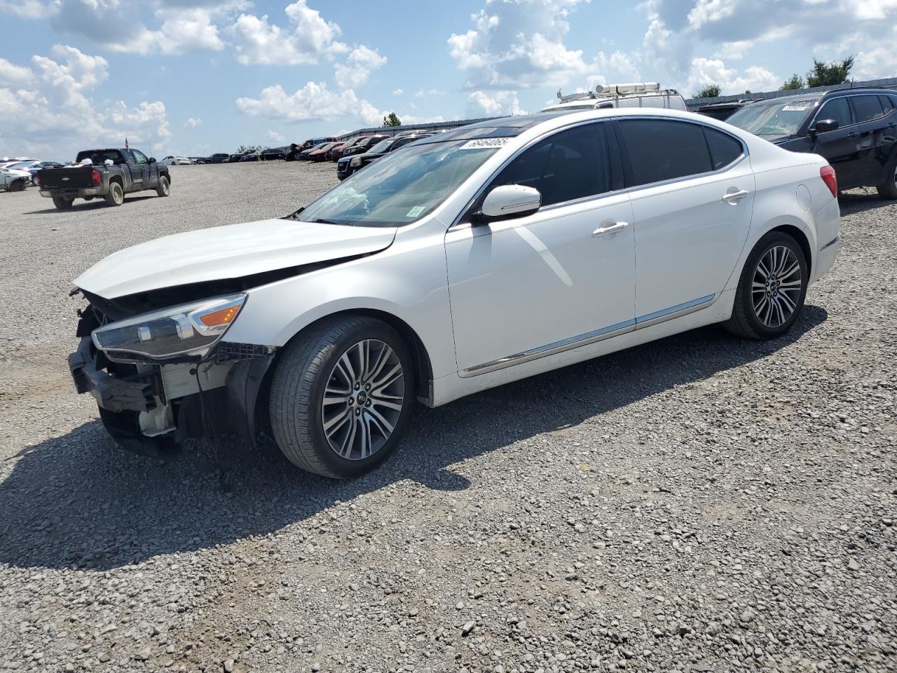 KIA CADENZA PREMIUM
