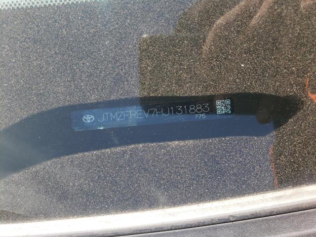 2017 TOYOTA RAV4 LE JTMZFREV7HJ131883