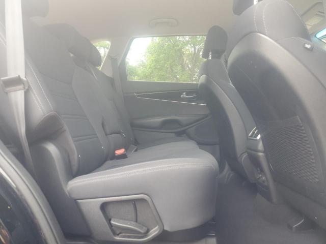 2018 KIA SORENTO LX 5XYPGDA59JG424297