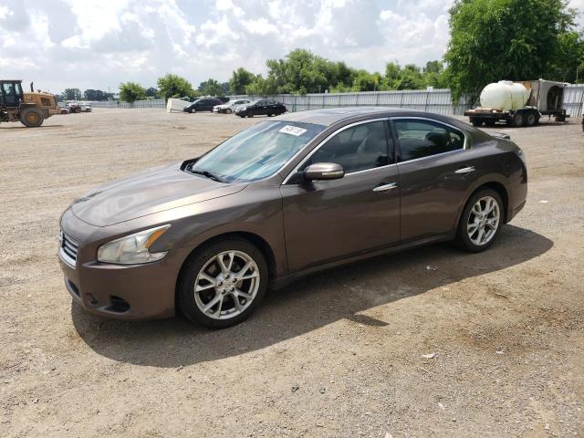 NISSAN MAXIMA S