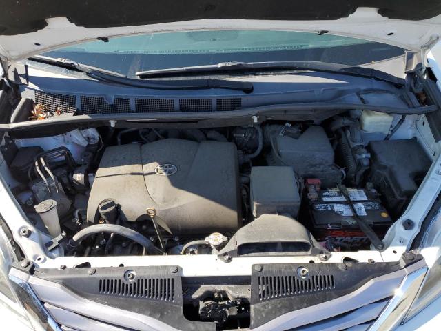 2017 TOYOTA SIENNA XLE 5TDDZ3DC4HS155642