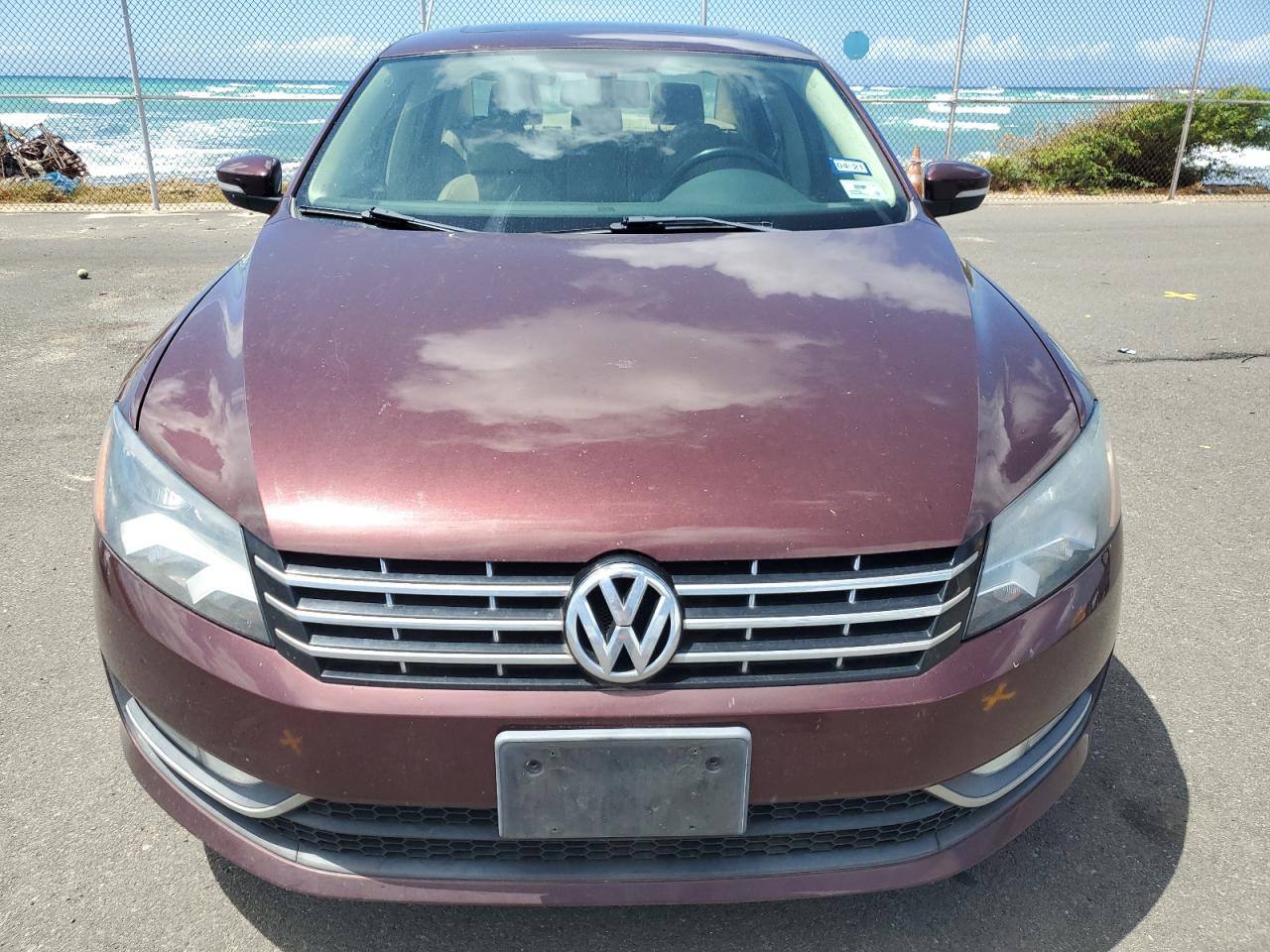 Lot #3239441697 2013 VOLKSWAGEN PASSAT SEL