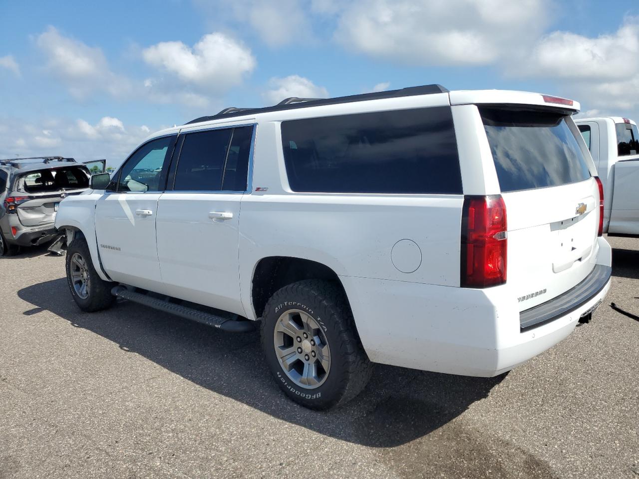 CHEVROLET SUBURBAN K1500 LT