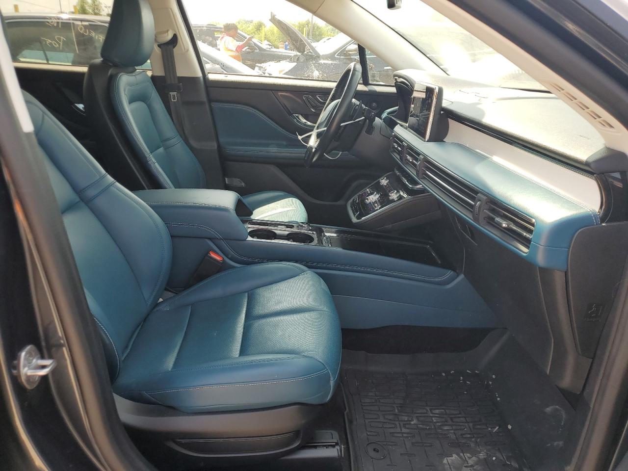 LINCOLN CORSAIR RESERVE