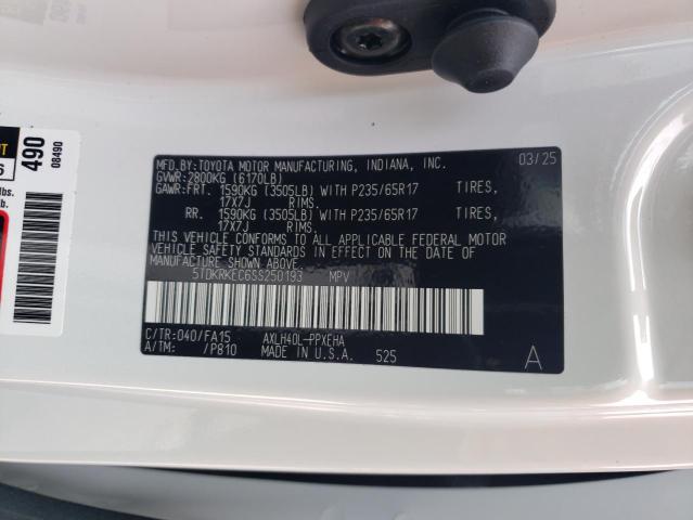 2025 TOYOTA SIENNA LE 5TDKRKEC6SS250193
