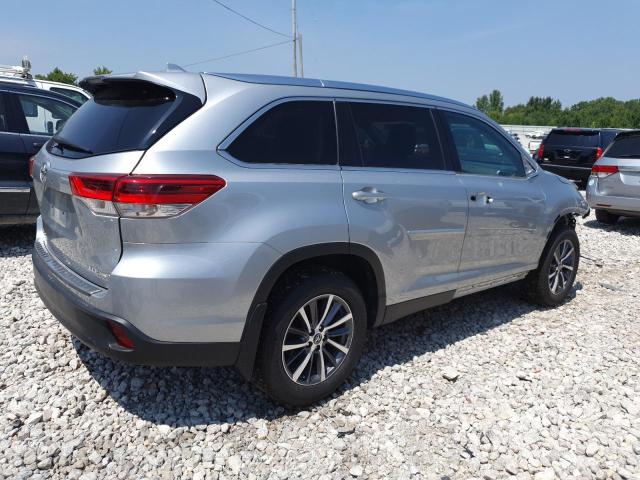 2019 TOYOTA HIGHLANDER 5TDJZRFH7KS576485