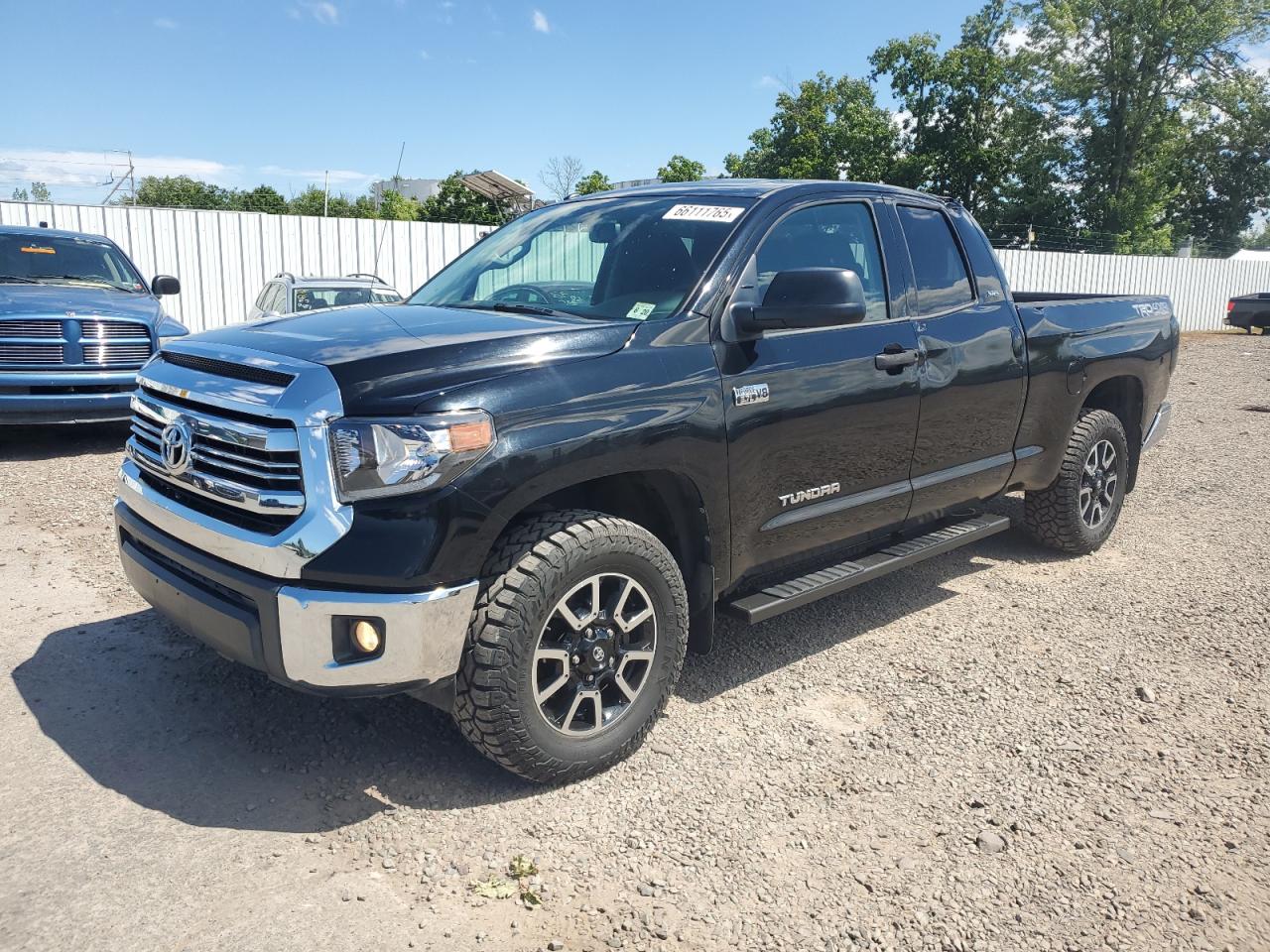 TOYOTA TUNDRA DOUBLE CAB SR