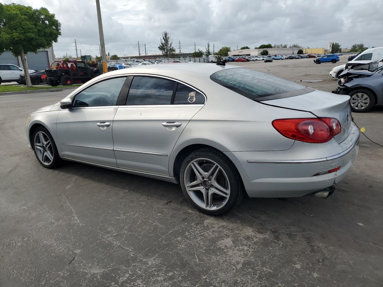 VOLKSWAGEN CC SPORT