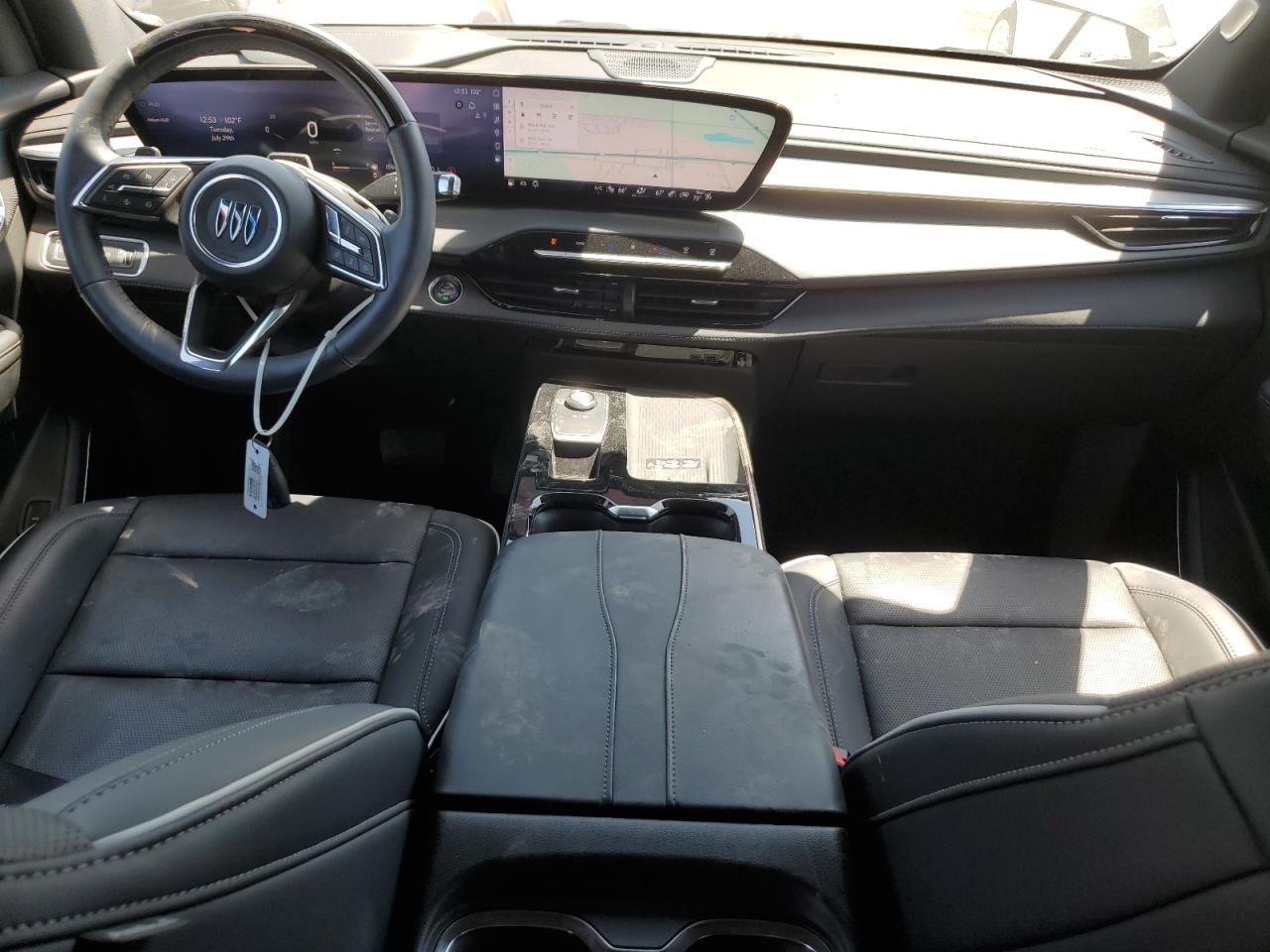 BUICK ENCLAVE AVENIR