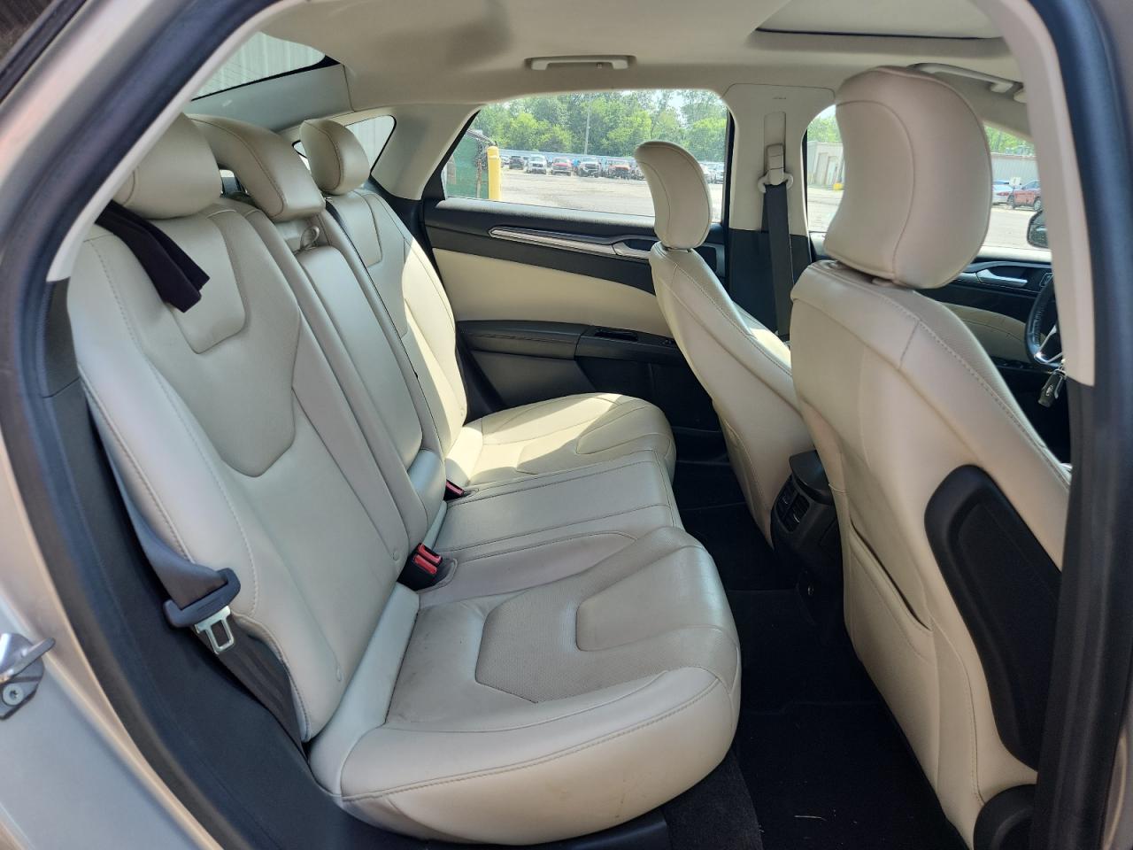 FORD FUSION TITANIUM