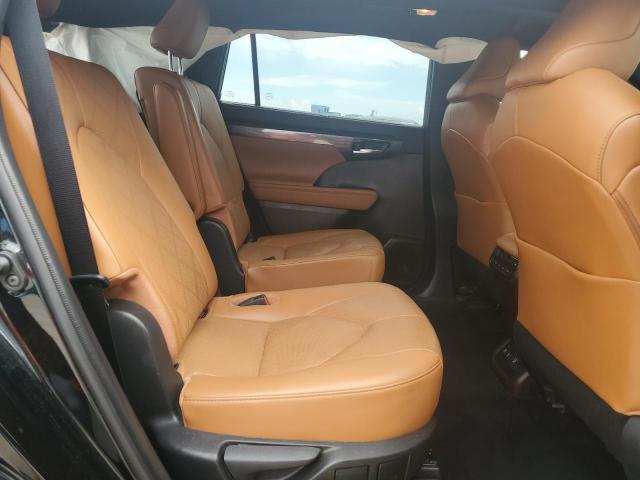 2021 TOYOTA HIGHLANDER 5TDEBRCH8MS025754