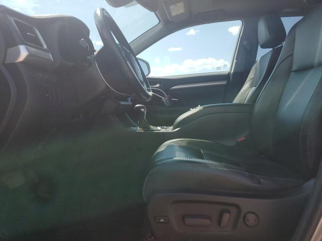 2018 TOYOTA HIGHLANDER 5TDJZRFH6JS551575