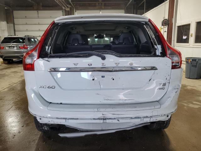 2016 VOLVO XC60 T5 PR YV4612RK0G2781931