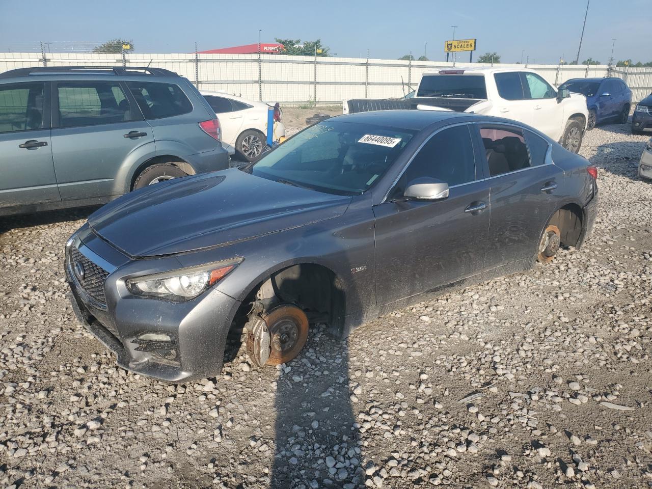 INFINITI Q50 RED SPORT 400