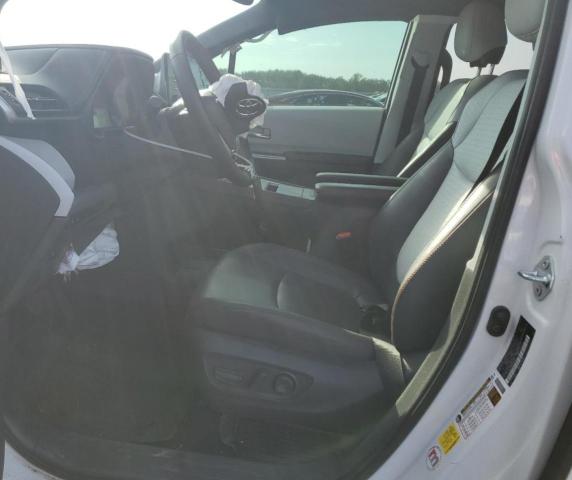 2021 TOYOTA SIENNA XSE 5TDDSKFC0MS035679