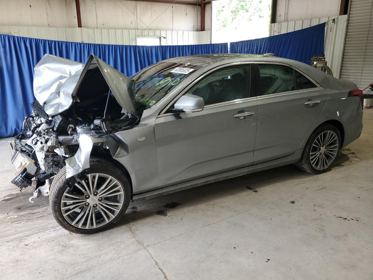 CADILLAC CT4 PREMIUM LUXURY