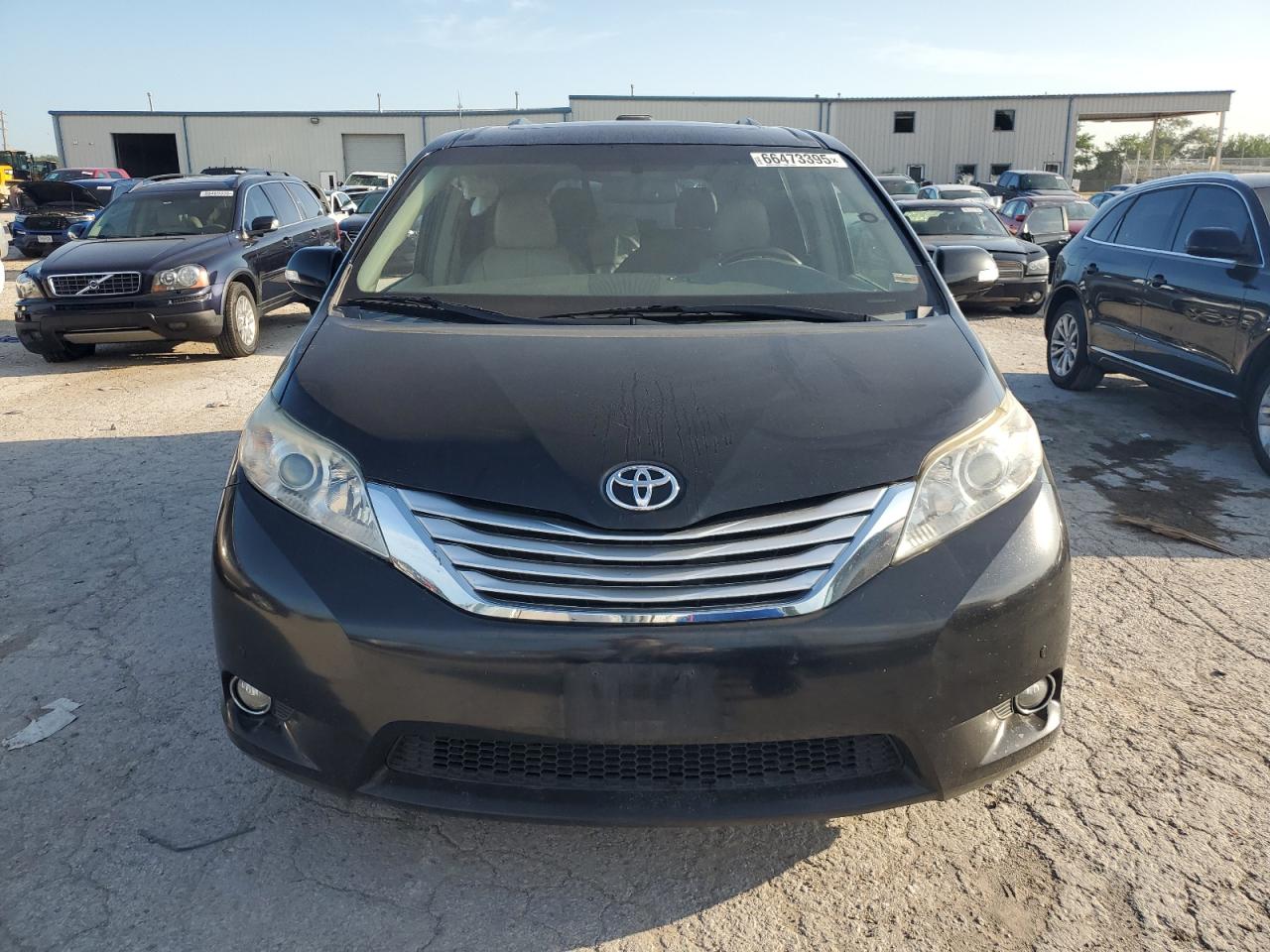 TOYOTA SIENNA XLE