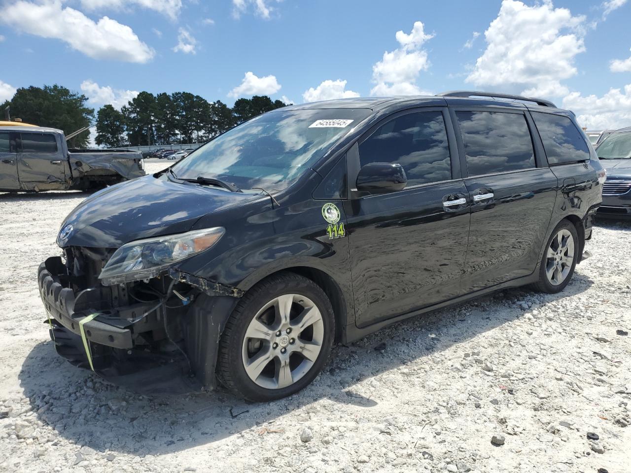 TOYOTA SIENNA SPORT