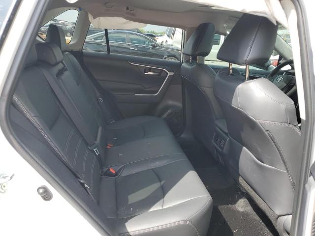 2024 TOYOTA RAV4 XLE PREMIUM 2T3A1RFV2RW493665
