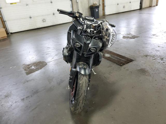 2017 YAMAHA FZ10 JYARN48E8HA001320