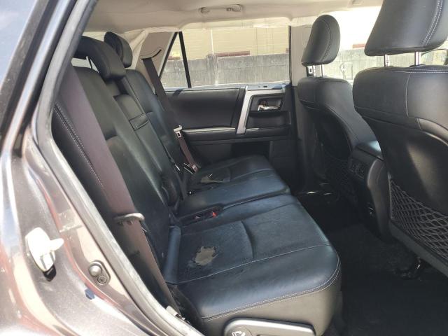 2018 TOYOTA 4RUNNER SR - JTEZU5JR5J5185751