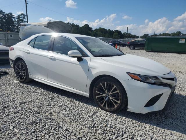 2018 TOYOTA CAMRY L - 4T1B11HK5JU143291