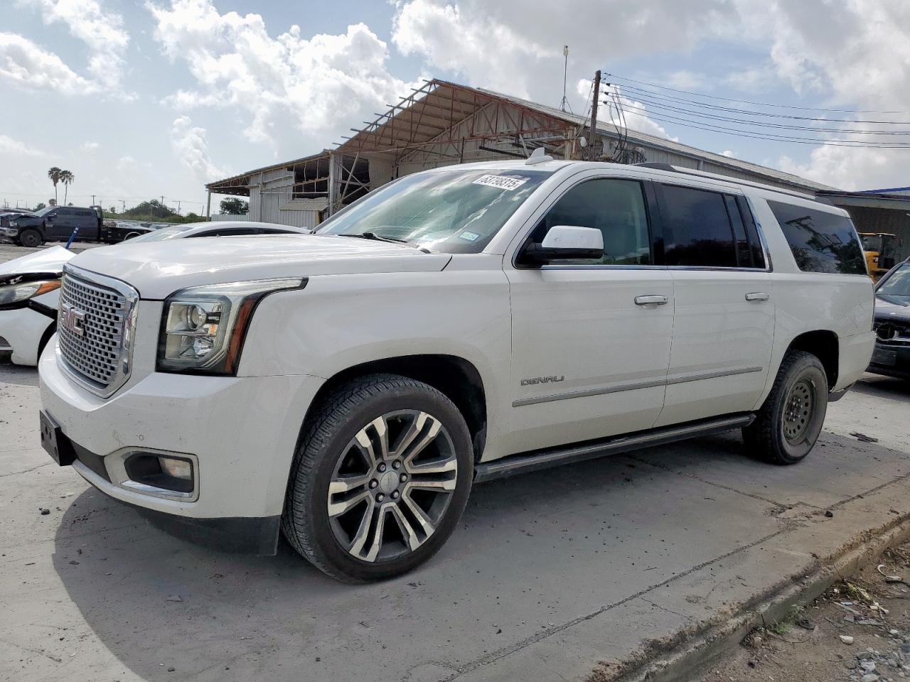 GMC YUKON DENALI