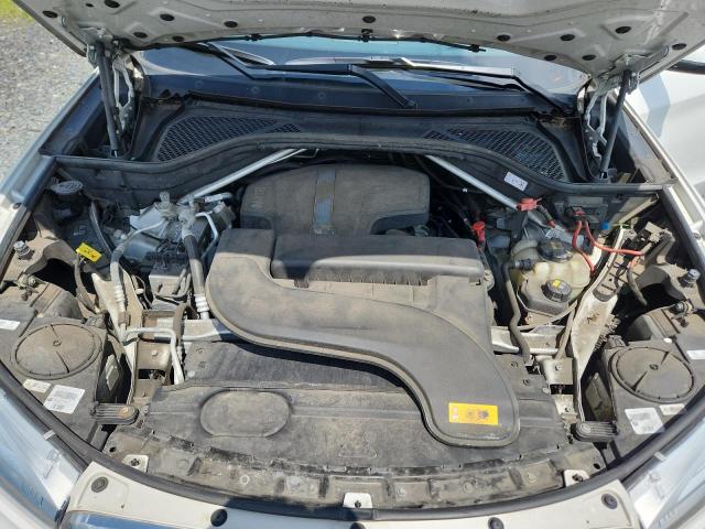 2018 BMW X5 XDR40E 5UXKT0C58J0W00305