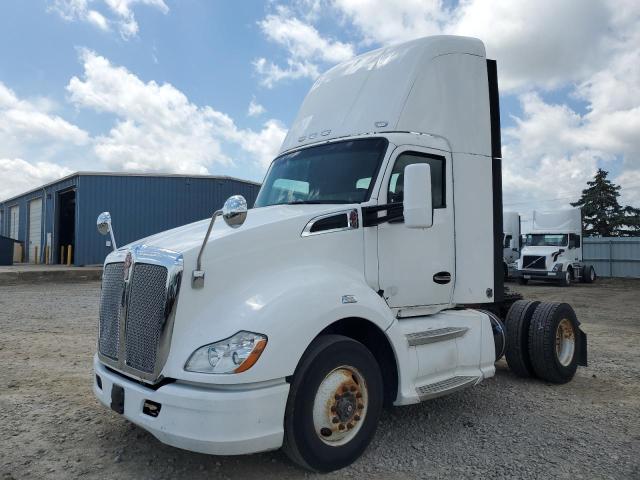 KENWORTH T680 2014 white tractor diesel 1XKYA48X1EJ402382 photo #3