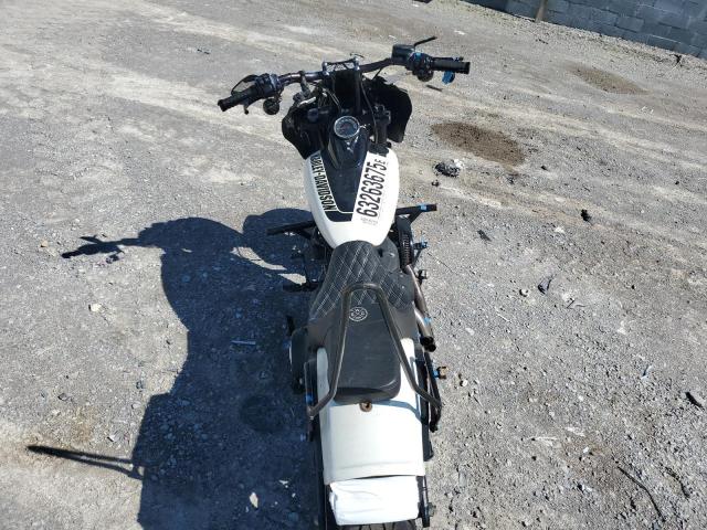 2018 HARLEY-DAVIDSON FXFB FAT B 1HD1YKJ1XJC027107