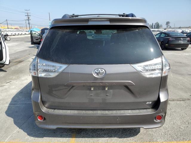 2017 TOYOTA SIENNA SE 5TDXZ3DC9HS817678