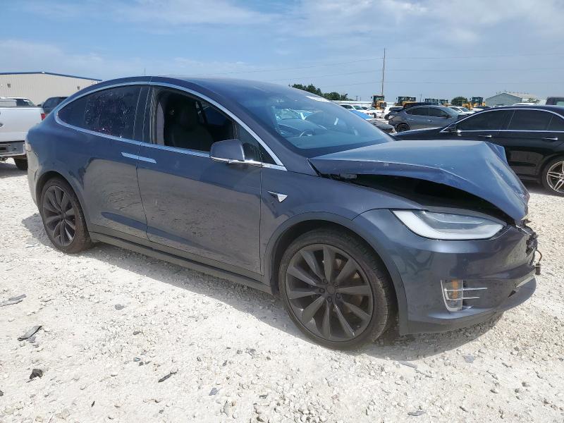 2020 TESLA MODEL X 5YJXCBE25LF305236