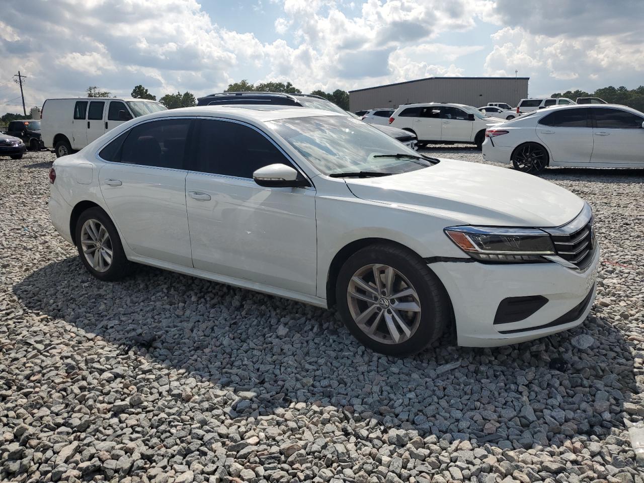 VOLKSWAGEN PASSAT SE