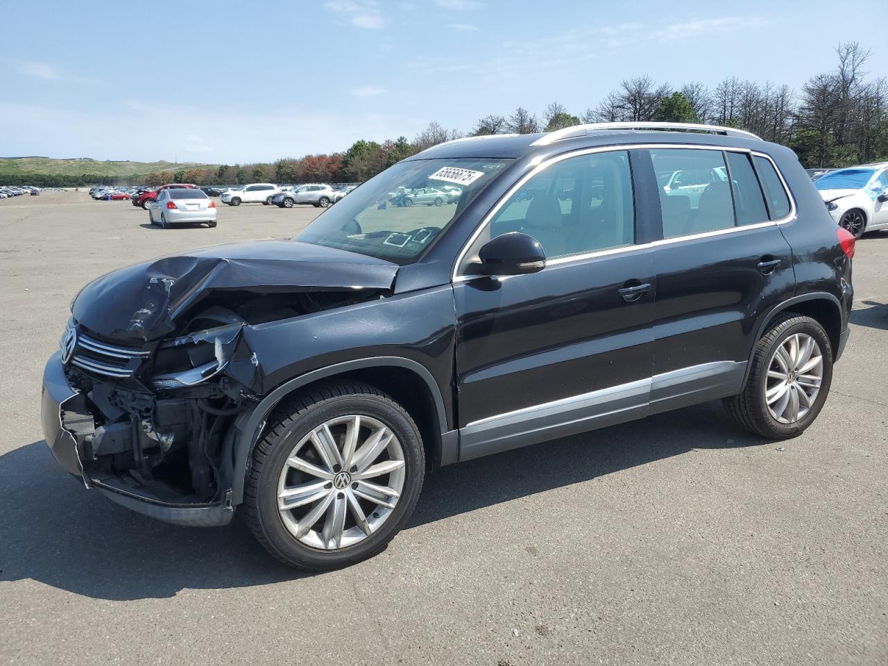 VOLKSWAGEN TIGUAN S