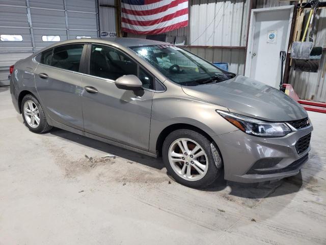 Vin: 1g1be5sm4h7180506, lot: 63406435, chevrolet cruze lt 20174