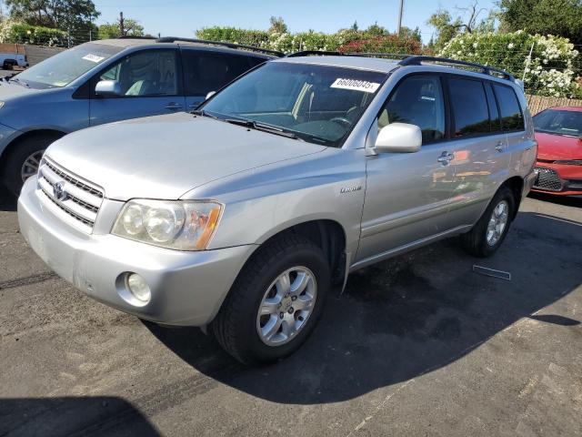 TOYOTA HIGHLANDER