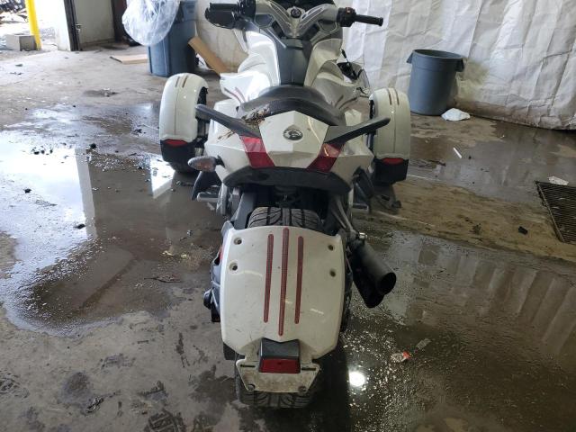2014 CAN-AM SPYDER ROA 2BXNCBC14EV001850