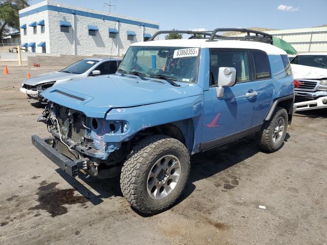 TOYOTA FJ CRUISER