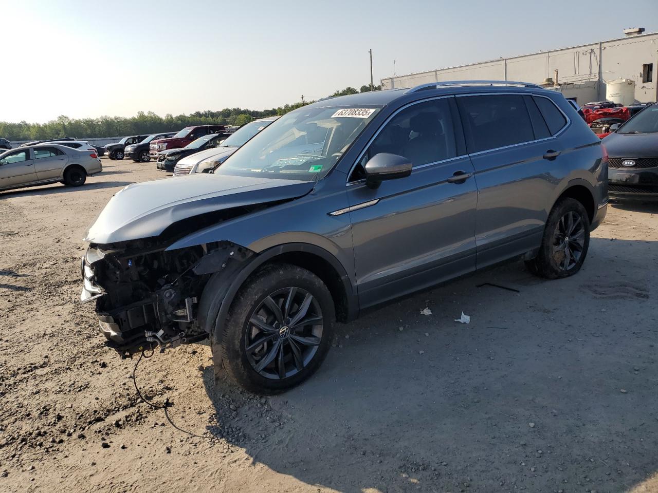 VOLKSWAGEN TIGUAN SE