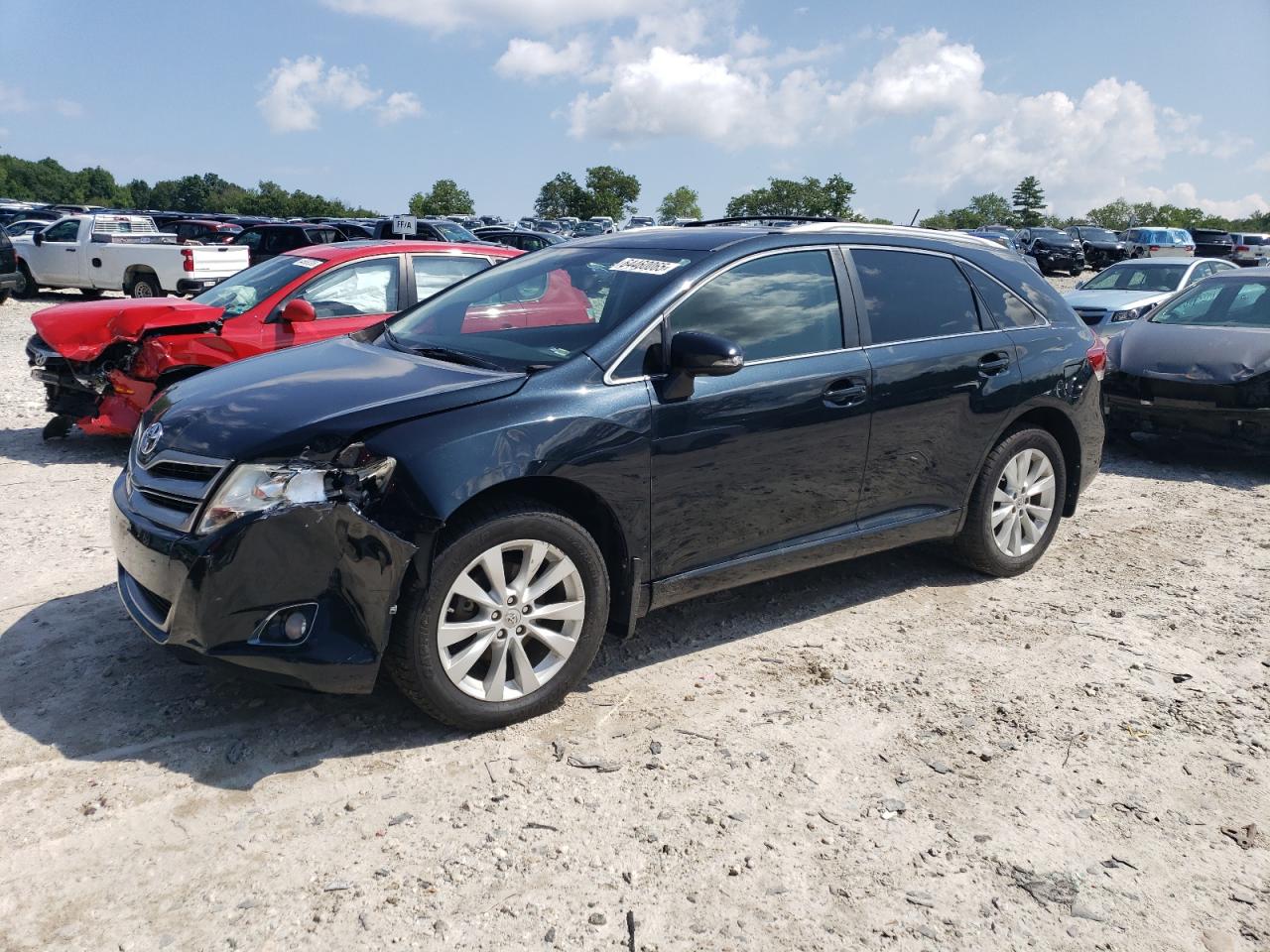 TOYOTA VENZA LE