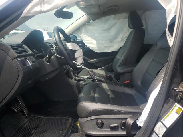 2017 VOLKSWAGEN PASSAT R-L 1VWDT7A37HC029173