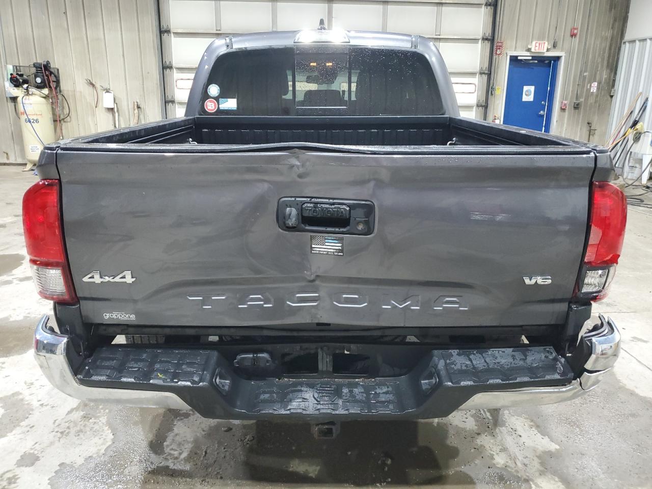 TOYOTA TACOMA DOUBLE CAB