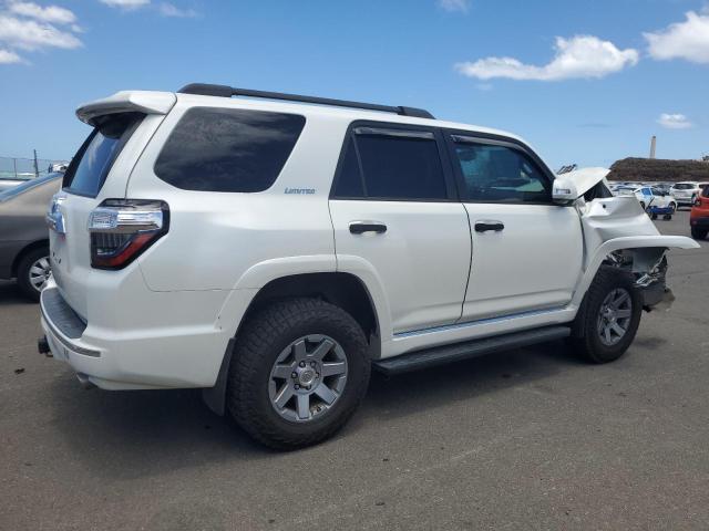 2011 TOYOTA 4RUNNER SR - JTEZU5JR1B5023343