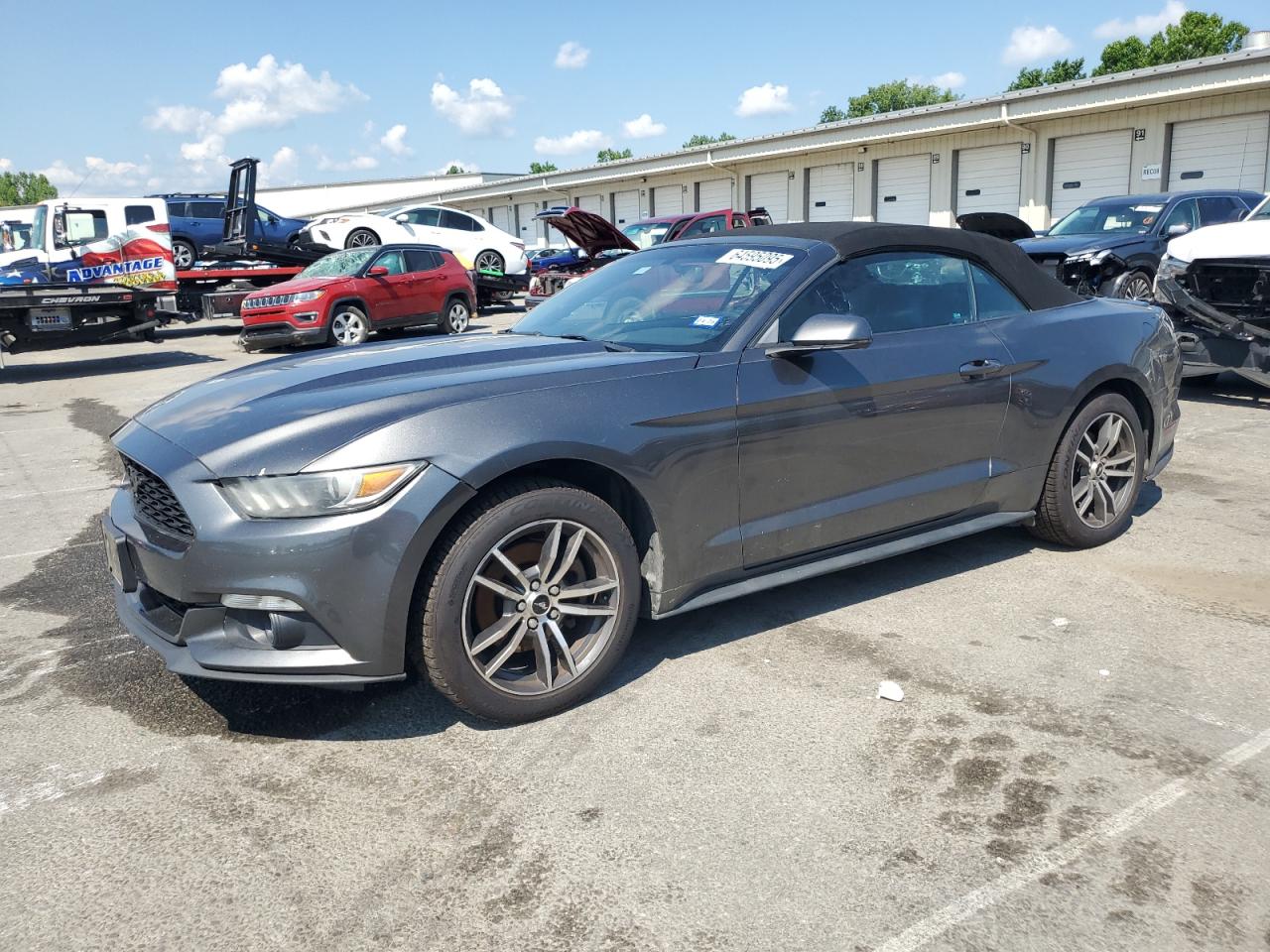 FORD MUSTANG