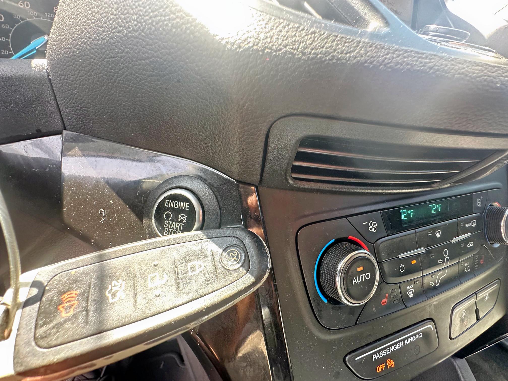 2017 FORD ESCAPE TIT 1FMCU0J97HUD29051
