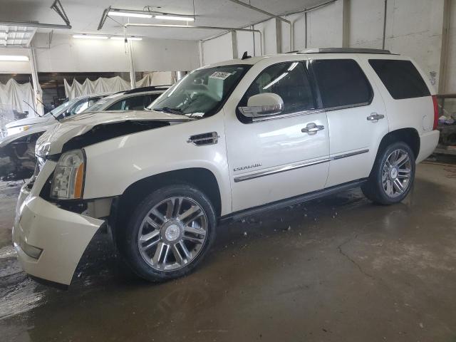 CADILLAC ESCALADE P