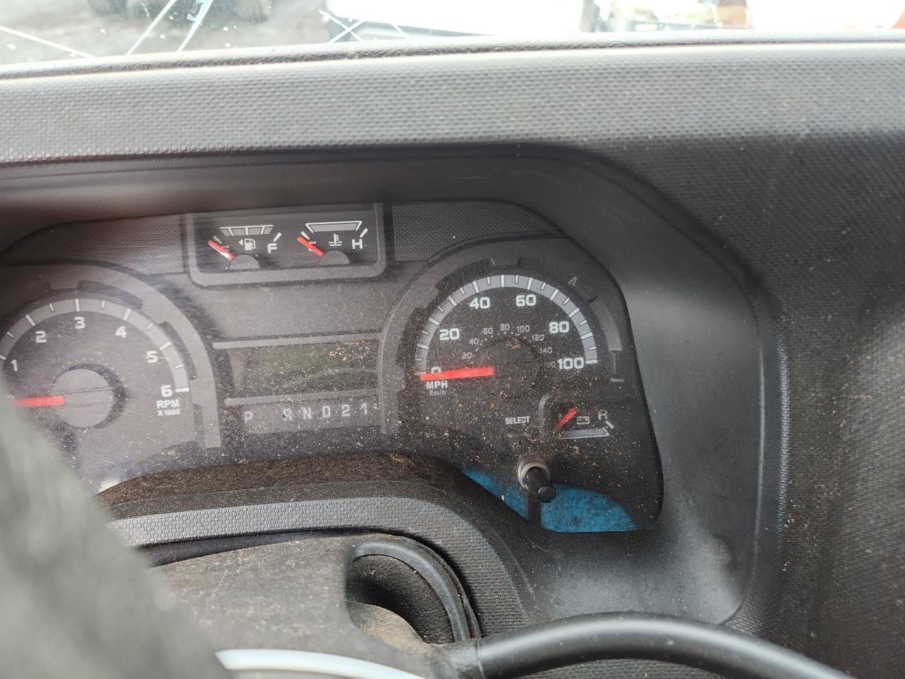 FORD ECONOLINE E150 VAN