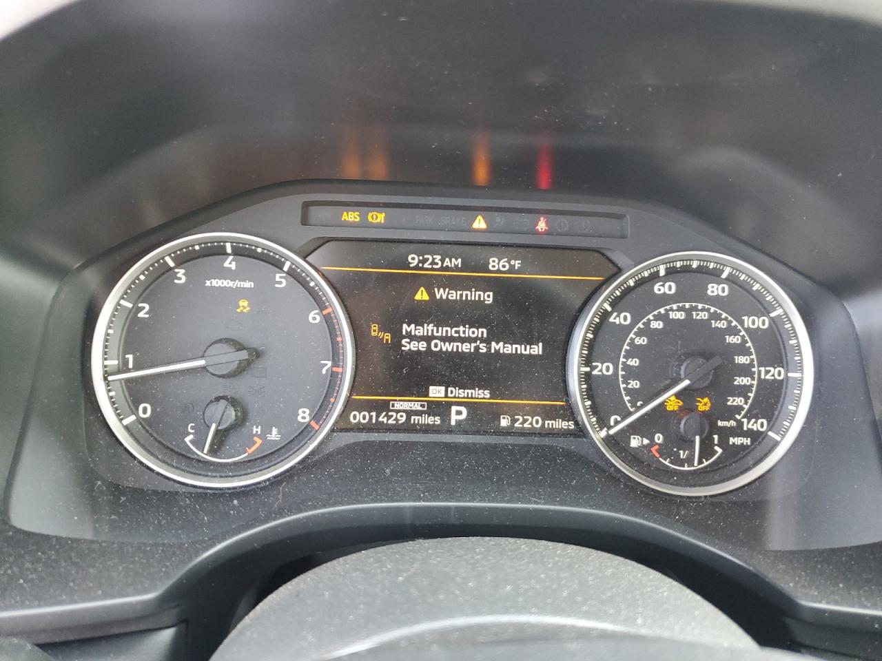 MITSUBISHI OUTLANDER ES